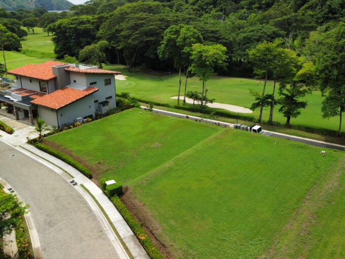 Lot 7 Fairway